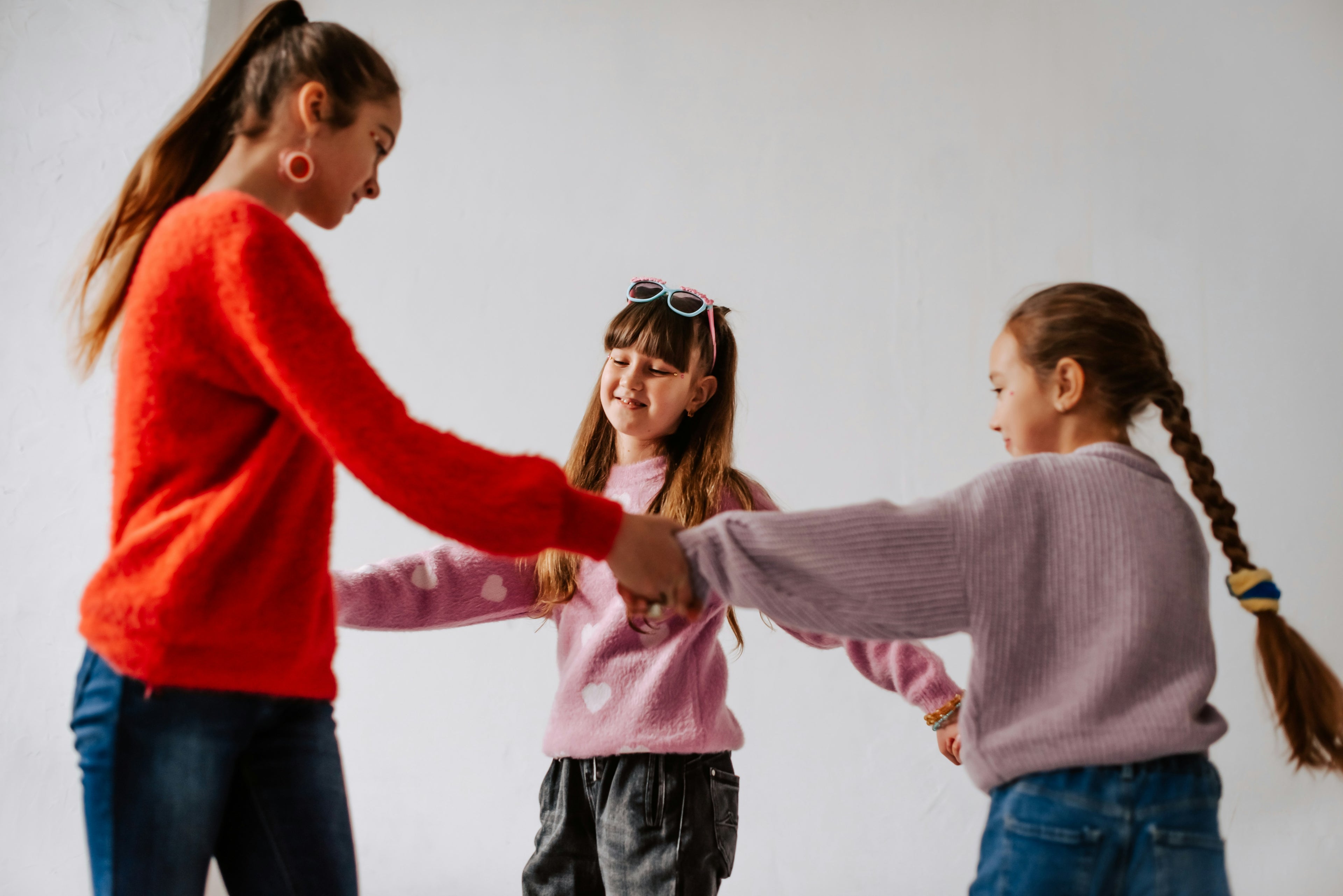 Teaching Pop Dance to Kids: Games, Combos, and Class Plans